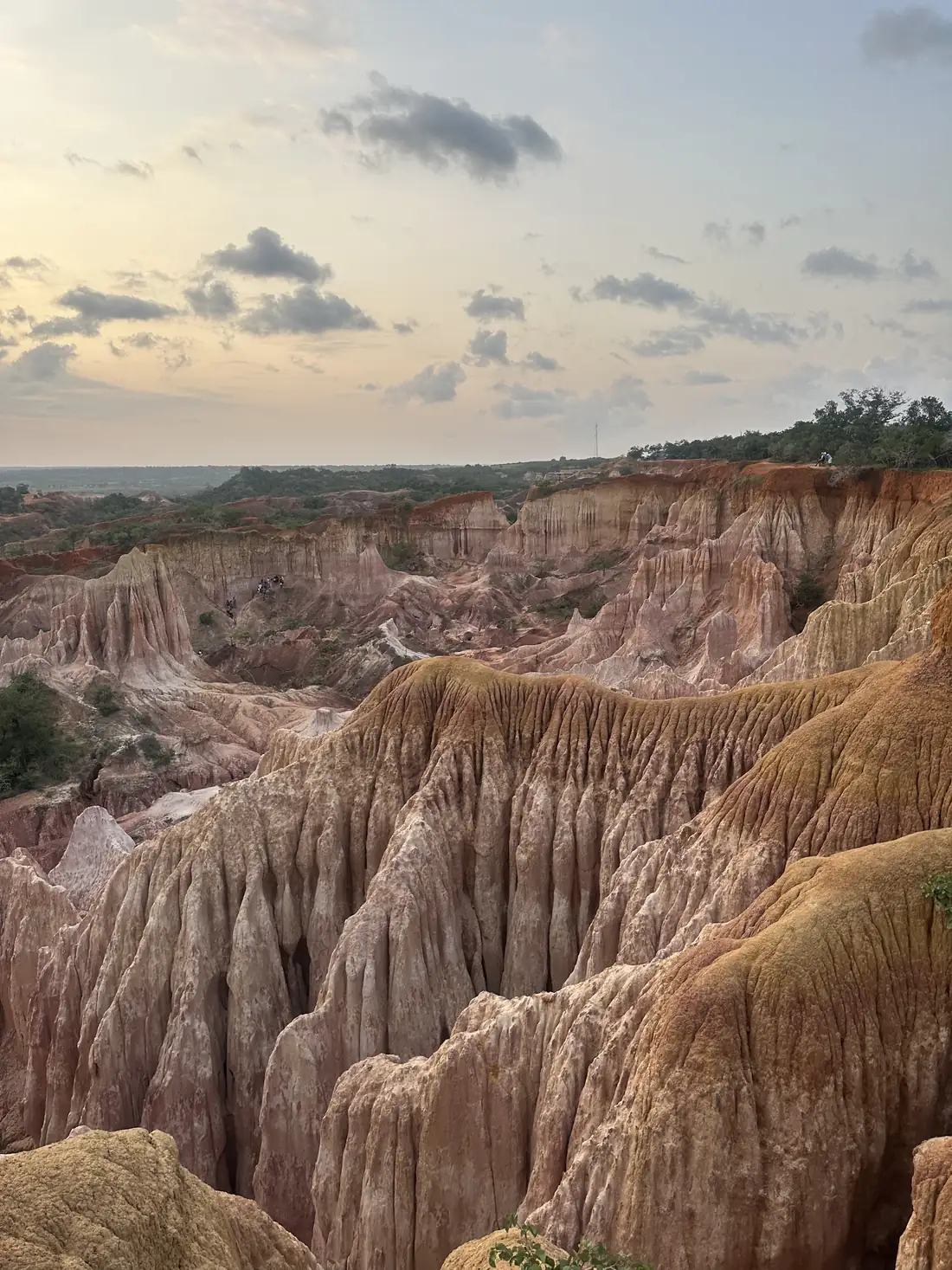 Pinnacoli di arenaria del canyon di Marafa, Hell's Kitchen